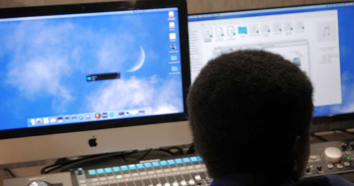 Dark social en la producción audiovisual: cómo los estudios construyen comunidades de fans antes del estreno