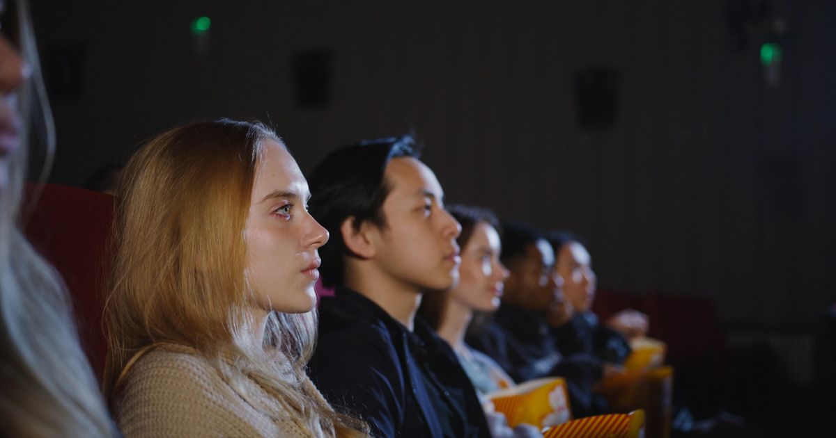 Fan funding y estrenos independientes: cómo el apoyo directo de la audiencia está cambiando el lanzamiento de películas