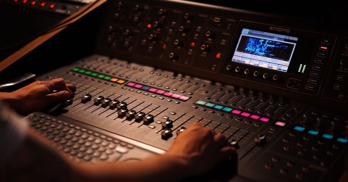 Dolby Atmos y el cine inmersivo: cómo el spatial audio transforma el sonido sin diálogos
