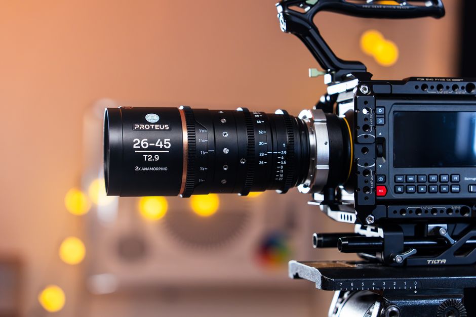 Detailed view of a professional camera equipped with a Proteus 26-45 T2.9 anamorphic lens.