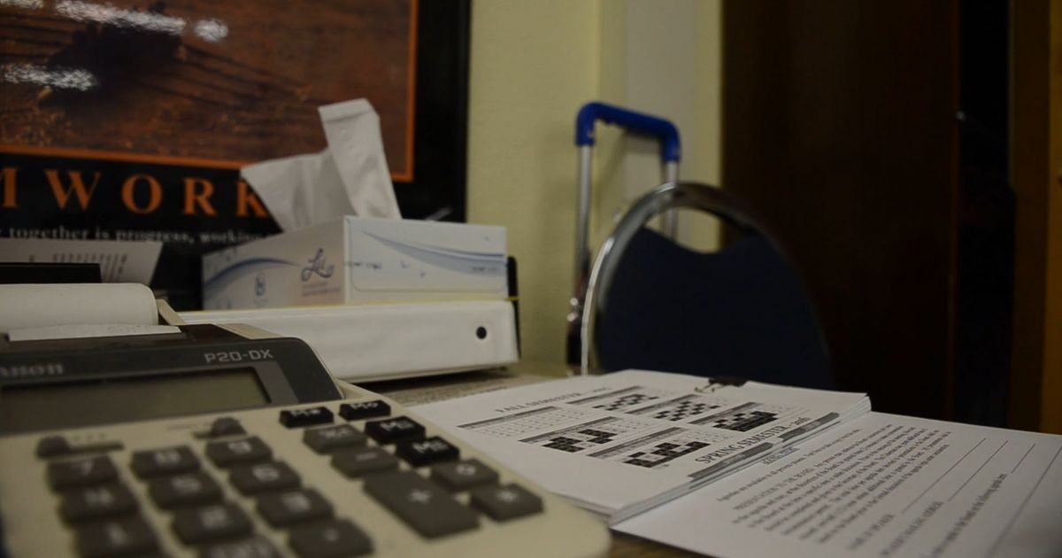 Control de cash-flow en rodajes con certificado ICAA: claves para evitar desviaciones sin recortar calidad