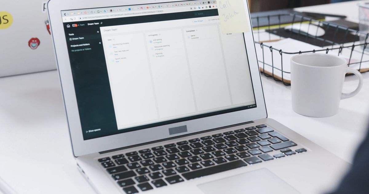 Integración de software de producción y contabilidad: claves para evitar desviaciones presupuestarias en rodajes con certificado ICAA