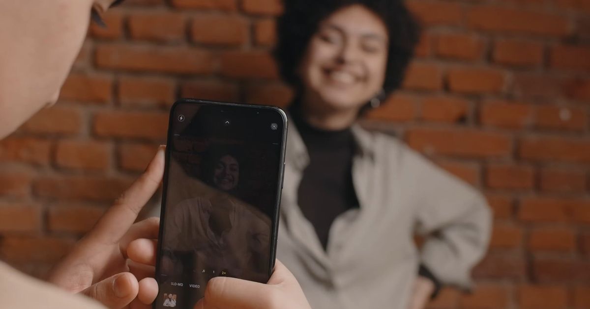 Cine vertical: cómo el formato 9:16 está redefiniendo la narrativa experimental